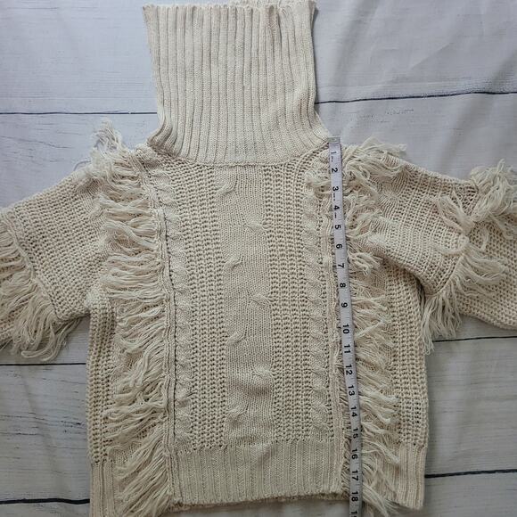 Love by Chelsea Size S Fringe Fisherman Knit Turtleneck Sweater Cream Cozy - Picture 4 of 9